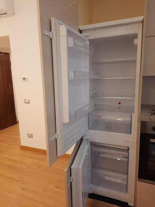 N&Ghomesweethome Raffaelloelegante Appartamento Ideale Casa Vacanze Affari Milánó Kültér fotó