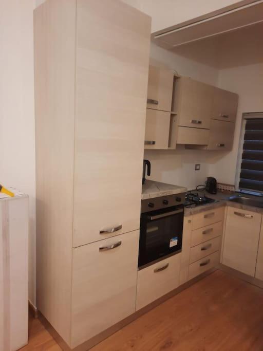 N&Ghomesweethome Raffaelloelegante Appartamento Ideale Casa Vacanze Affari Milánó Kültér fotó