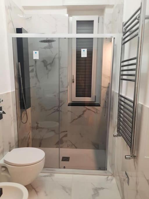 N&Ghomesweethome Raffaelloelegante Appartamento Ideale Casa Vacanze Affari Milánó Kültér fotó