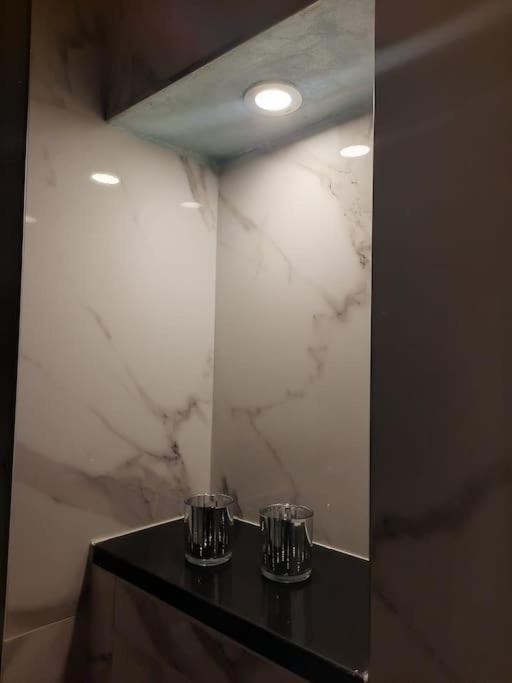 N&Ghomesweethome Raffaelloelegante Appartamento Ideale Casa Vacanze Affari Milánó Kültér fotó