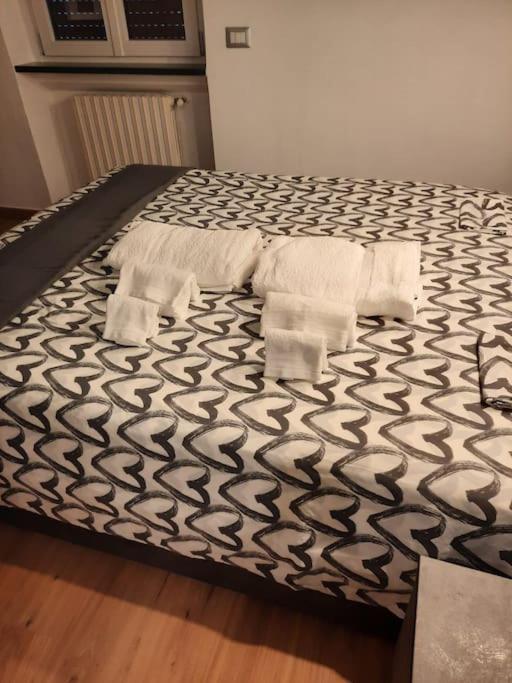 N&Ghomesweethome Raffaelloelegante Appartamento Ideale Casa Vacanze Affari Milánó Kültér fotó
