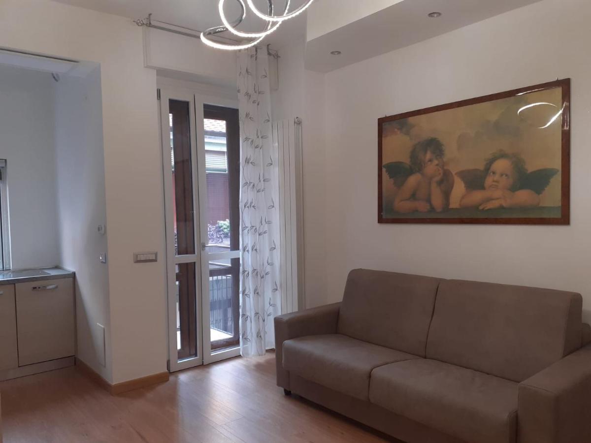 N&Ghomesweethome Raffaelloelegante Appartamento Ideale Casa Vacanze Affari Milánó Kültér fotó