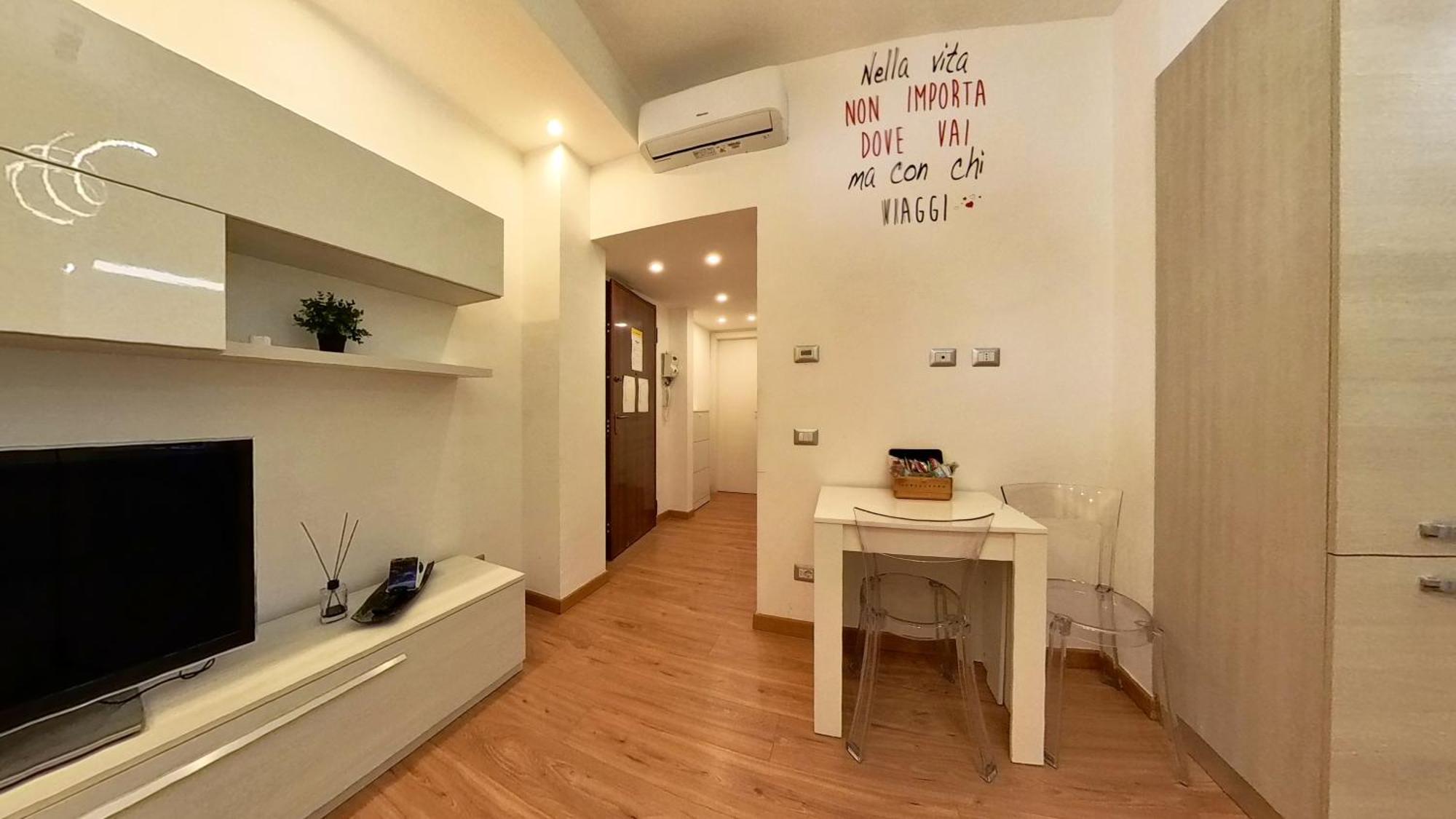 N&Ghomesweethome Raffaelloelegante Appartamento Ideale Casa Vacanze Affari Milánó Kültér fotó